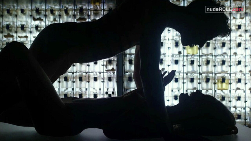 2. Christophine nude – Arctic Heart (2016)