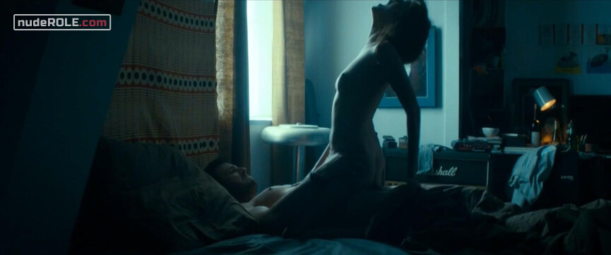 1. Victoire nude – Vicky (2016)