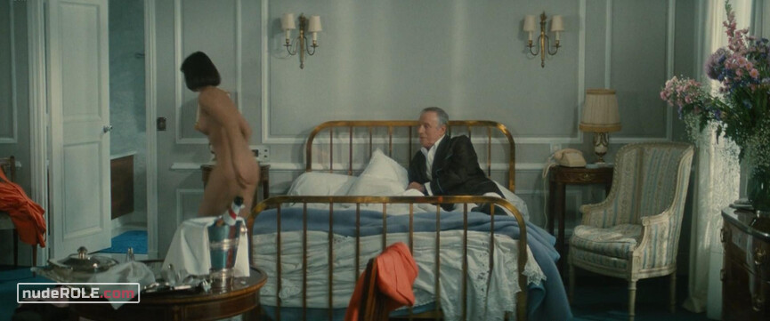 3. Marion nude – Three Seats for the 26th (1988)