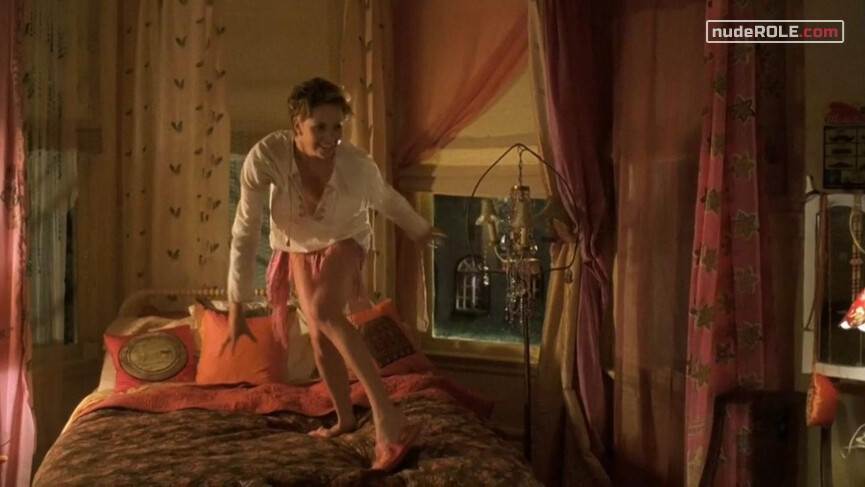2. Sara Deever sexy – Sweet November (2001)