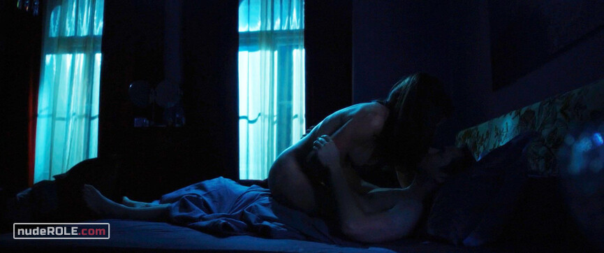 1. Lindsay Mills nude – Snowden (2016)