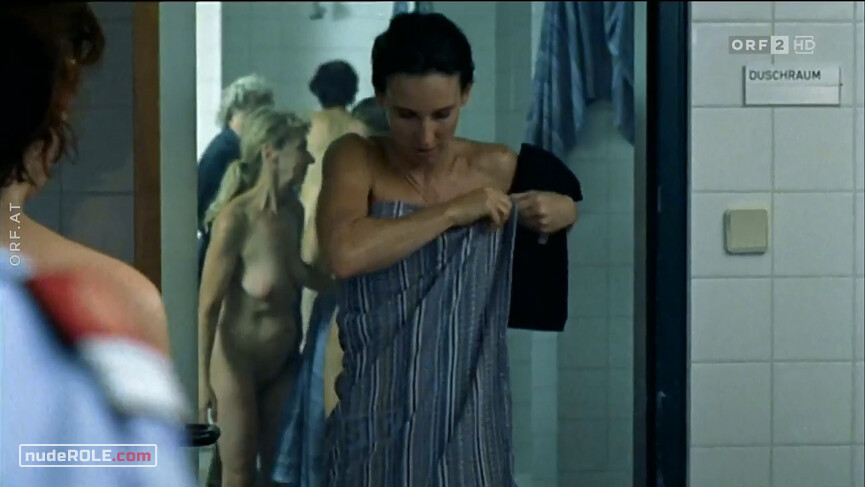 4. Cornelia Steinweg nude – Ausgeliefert (2002)