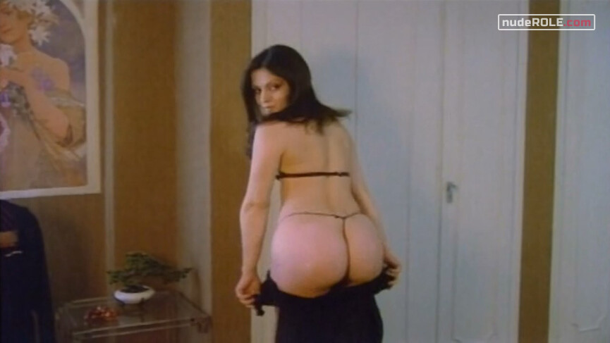 11. Amante de Juan nude – El fascista, la beata y su hija desvirgada (1978)