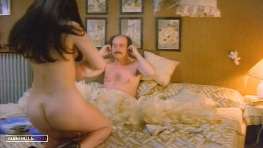 15. Amante de Juan nude – El fascista, la beata y su hija desvirgada (1978)