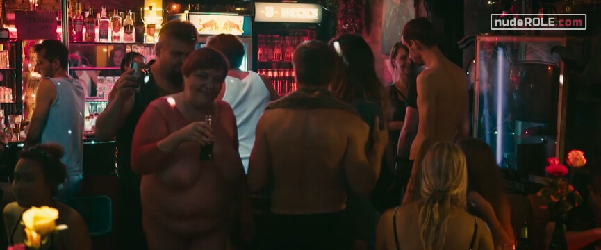 2. Kitkat Bar Girl nude – Night Out (2018)