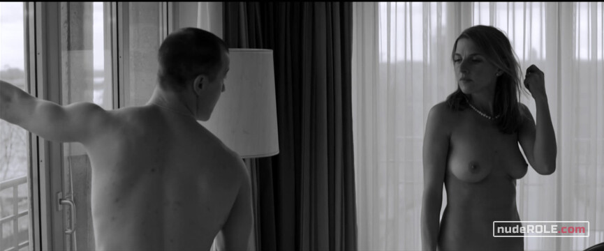 1. Alice nude – Toro (2015)