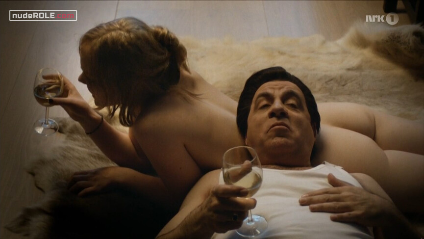 1. Tiril nude – Lilyhammer s02e07 (2013)