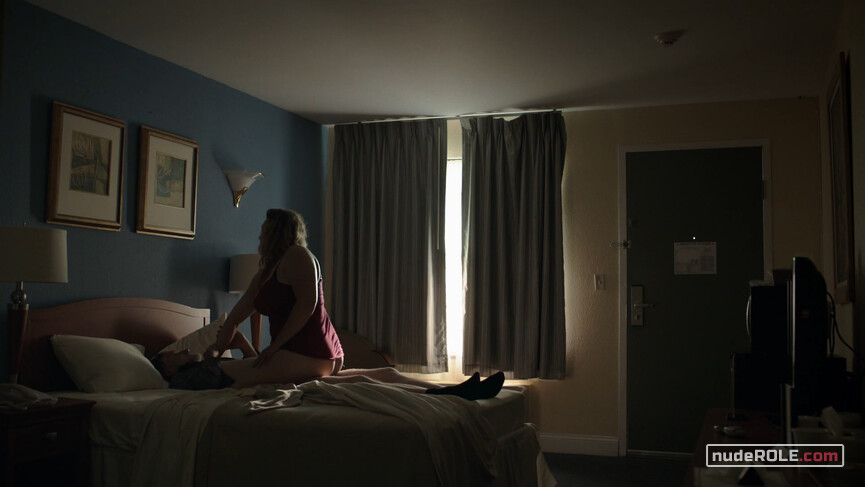 1. Sharon nude – The Sinner s01e06 (2017)
