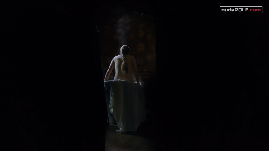 2. Marin Brandt nude – The Miniaturist (2017)