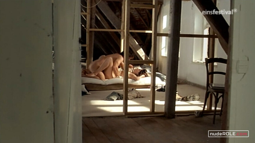 5. Miriam nude – Summer '04 (2006)