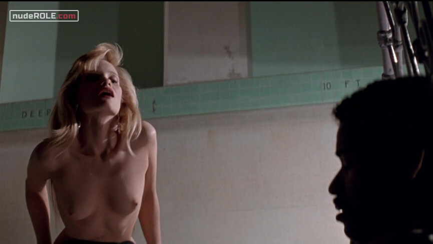 2. Wanda nude – Ricochet (1991)