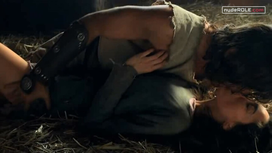 4. Navia nude – Hispania, la leyenda s02 (2011)