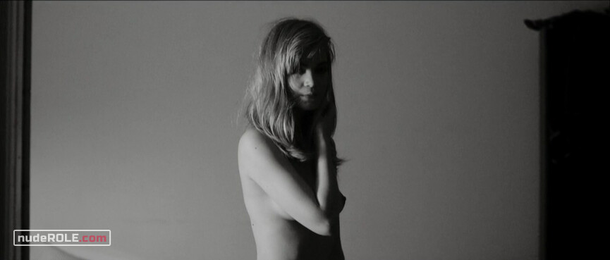 1. Cecilie nude – Verdenssøn (2012)