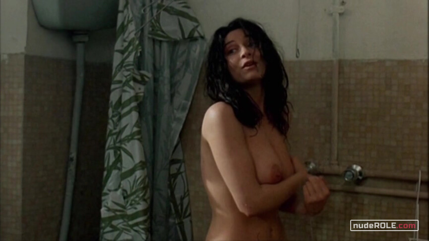 6. Anita nude – Scugnizzi (1989)