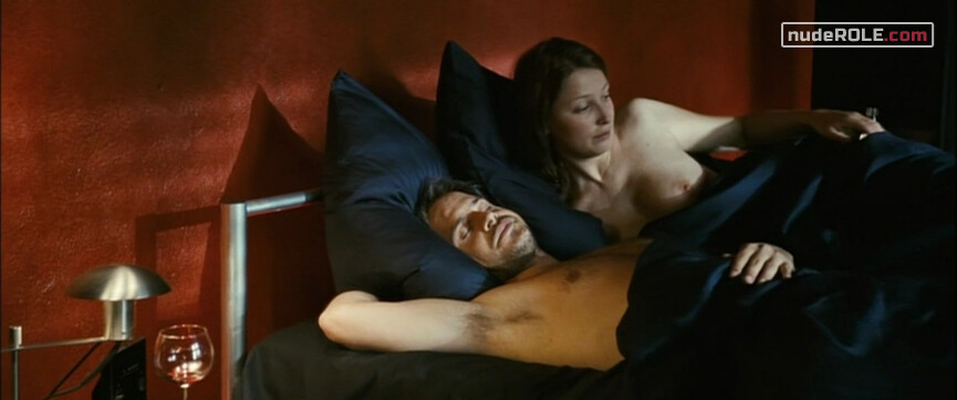 2. Venus Morgenstern nude – About the Looking for and the Finding of Love (2005)