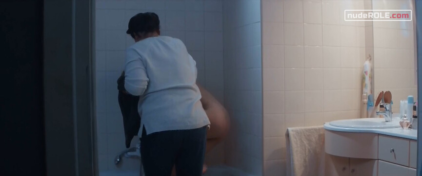 10. Anna nude – 53 Wars (2018)