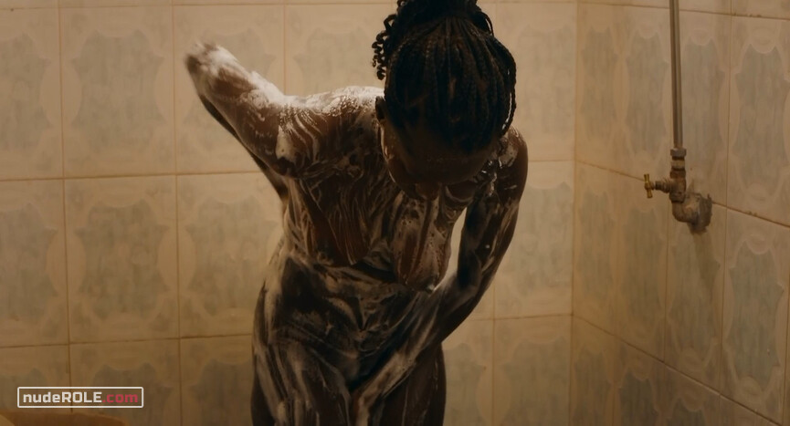 1. Aïcha nude – Amin (2018)