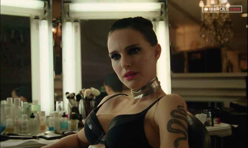 1. Celeste Montgomery sexy – Vox Lux (2018)