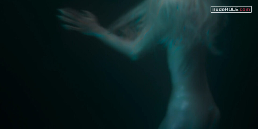 2. Siren Mother nude – Tidelands s01e05-08 (2018)