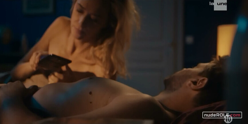 7. Helene Bach sexy – Balthazar s01e06 (2018)