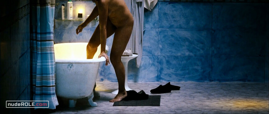 3. Cristina nude – Merry Little Christmas (2011)