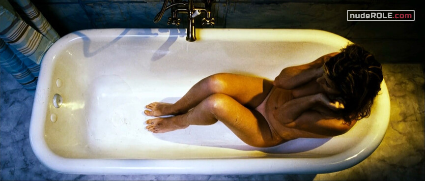6. Cristina nude – Merry Little Christmas (2011)