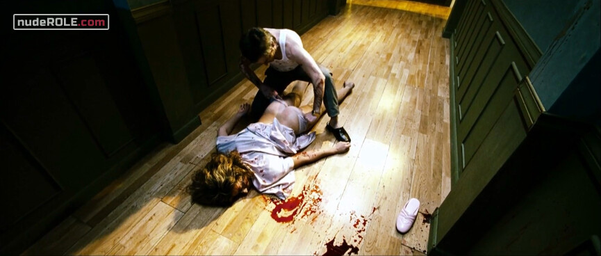 7. Cristina nude – Merry Little Christmas (2011)
