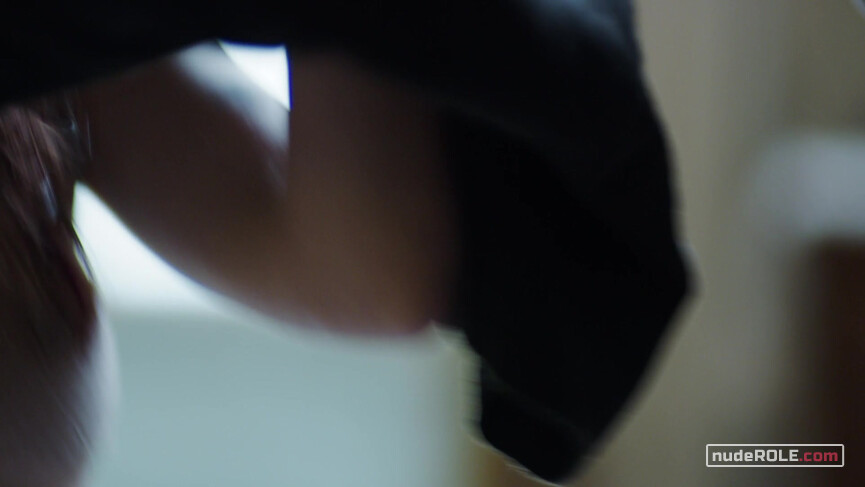 10. Nancy nude – Diablero s01e05 (2018)