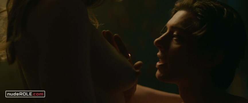 9. Sarah nude – Pimped (2018)