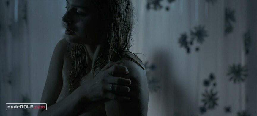 5. Becky Lefevre nude – Chambers s01e02-05-08 (2019)