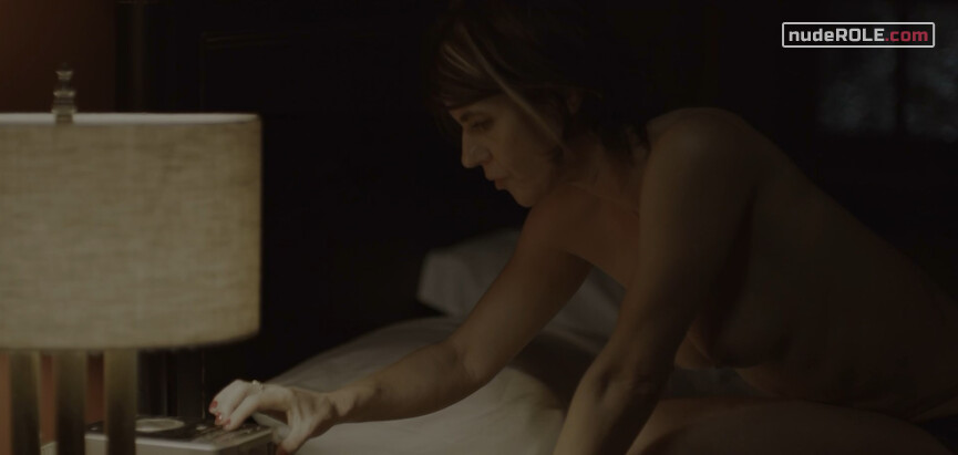 8. Elodie nude – The OA s02e05 (2019)