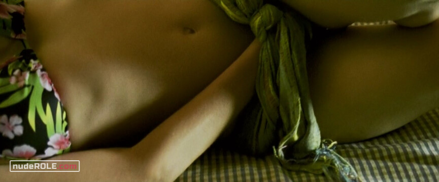 6. Marcela Cmolíková nude – Beauty in Trouble (2006)