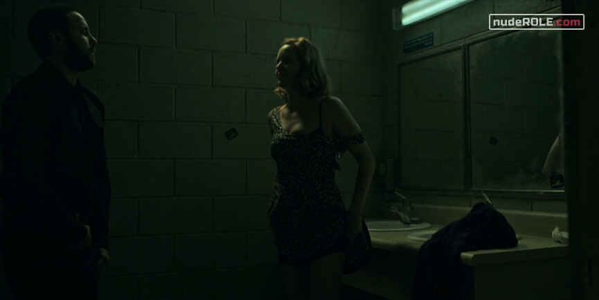 4. Rachel Garrison sexy – Ozark s02e04 (2018)