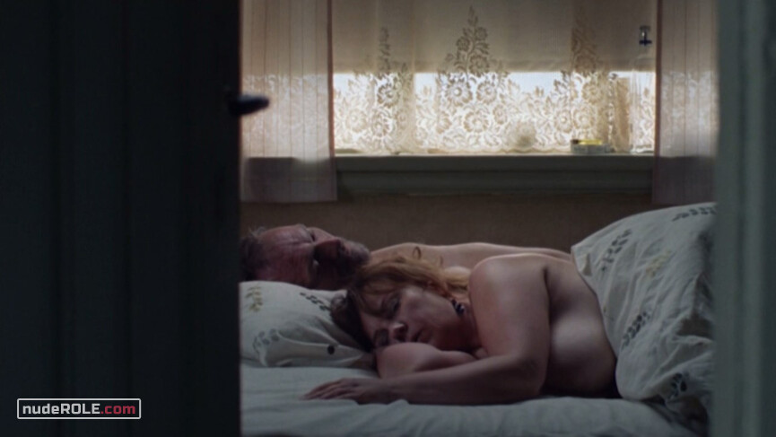 1. Vera nude – Sparrows (2015)