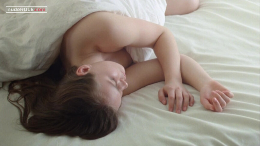 3. Lára, Ari's childhood friend nude – Sparrows (2015)