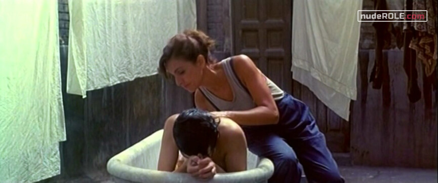 5. María nude – Freedomfighters (1996)