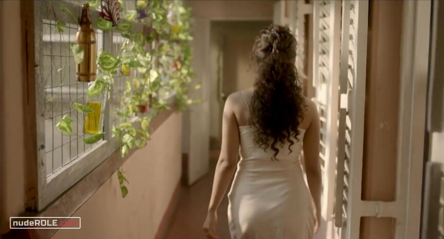 6. Ahalya sexy – Ahalya (2015)