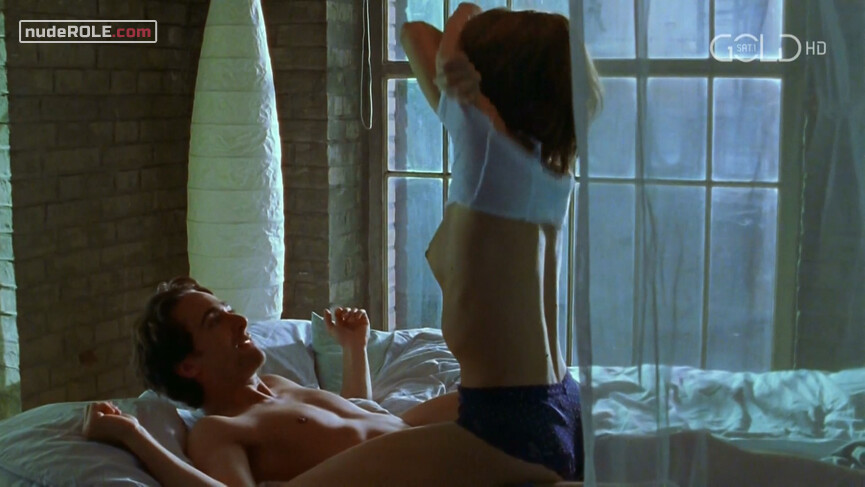 1. Niki Herzog nude – Inspector Rex s08e01 (2002)