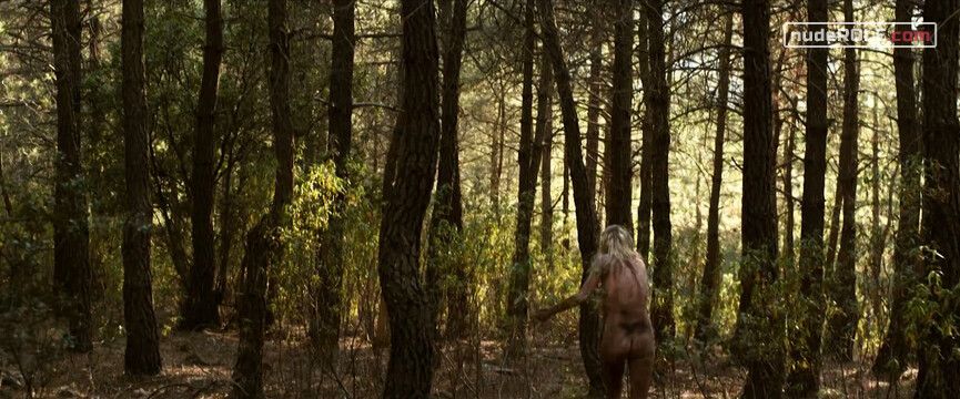 7. Girl nude – Into the Mud (2016)