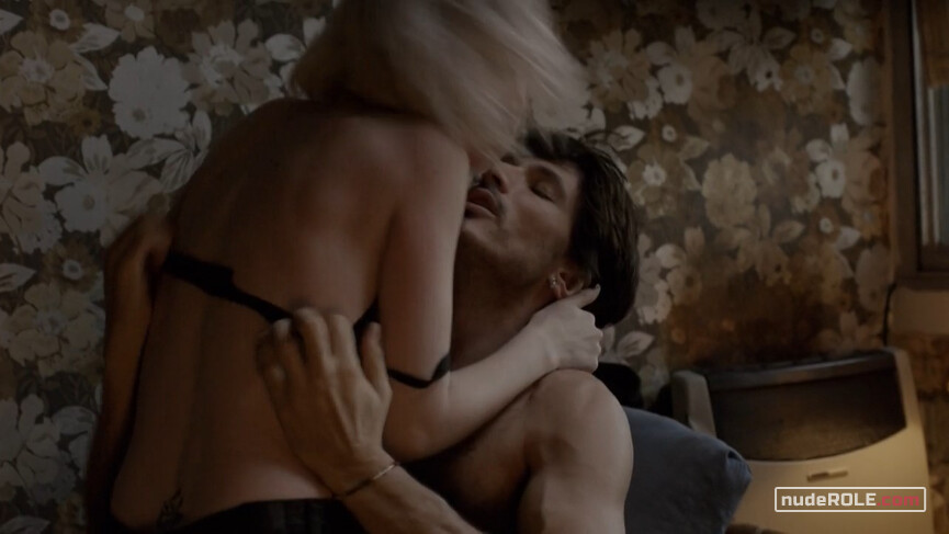 2. Celia Vargas nude – Edha s01e01 (2018)