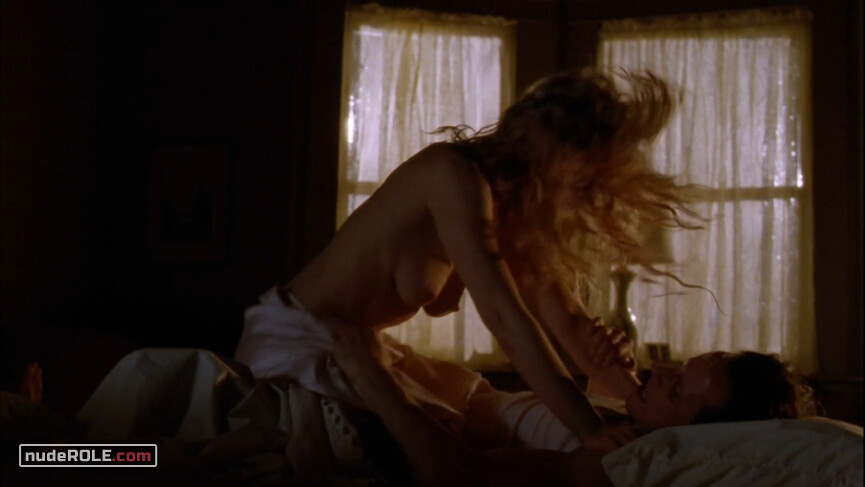 9. Jenifer nude – Masters of Horror s01e04 (2005)