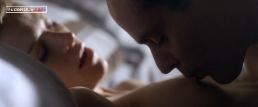 1. Linda Raines nude – Night Eyes (2014)