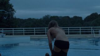 Malin nude – Oslo, August 31st (2011)