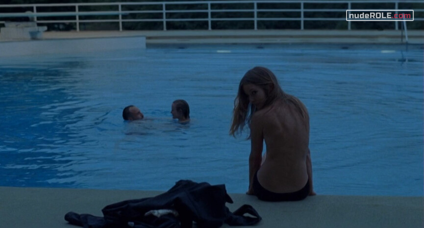 6. Malin nude – Oslo, August 31st (2011)