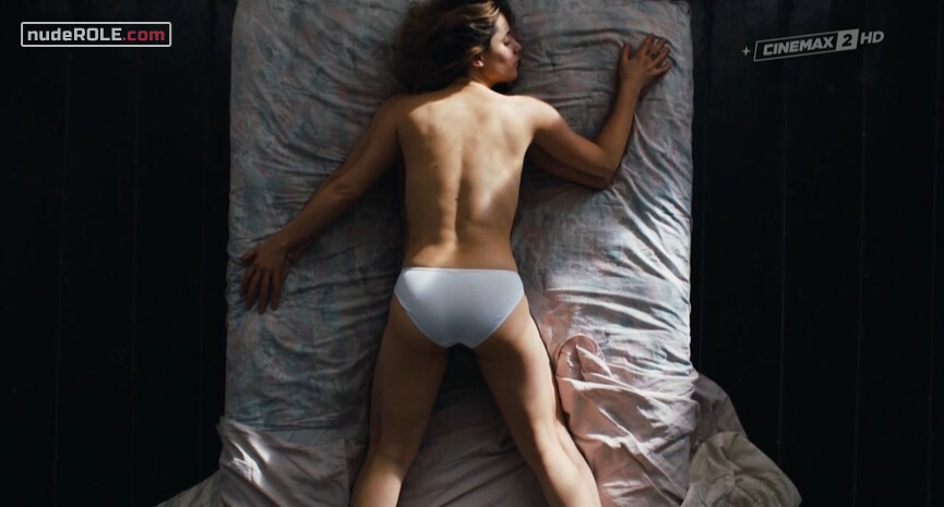6. Varya nude – Out of Love (2016)