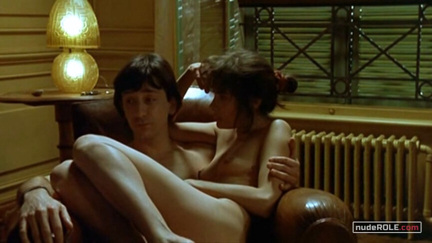 8. Emilie nude – Summer Night in Town (1990)