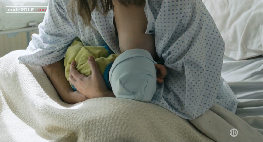 2. Ombline Morin nude – Ombline (2012)
