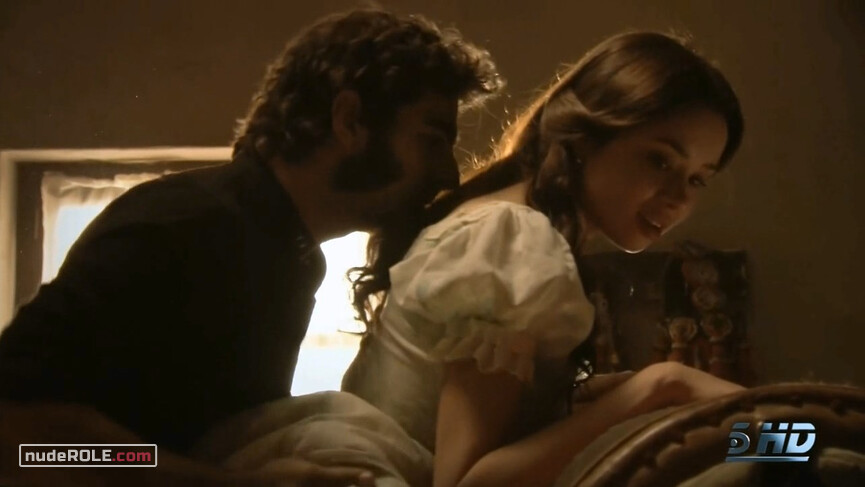 8. Nieves Lobo nude – Tierra de lobos s01-s03 (2010-2014)