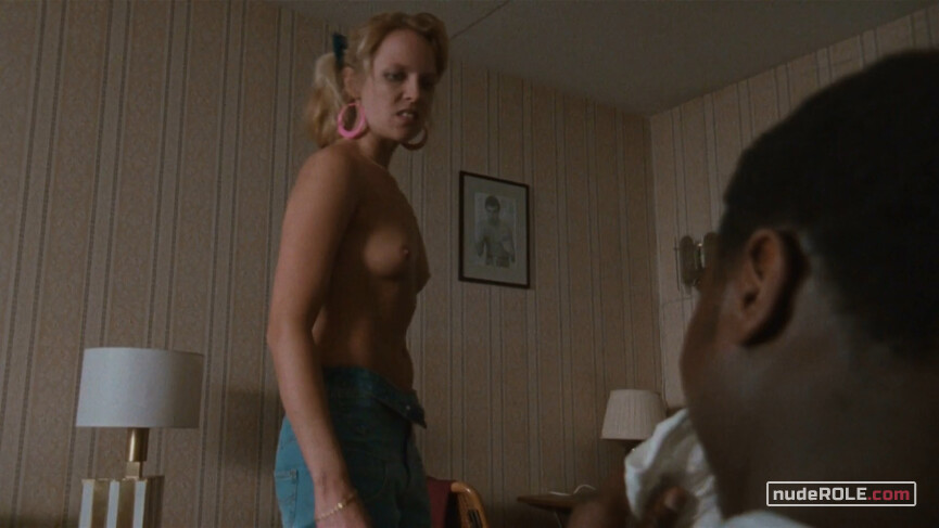 3. Tracey nude – Cass (2008)