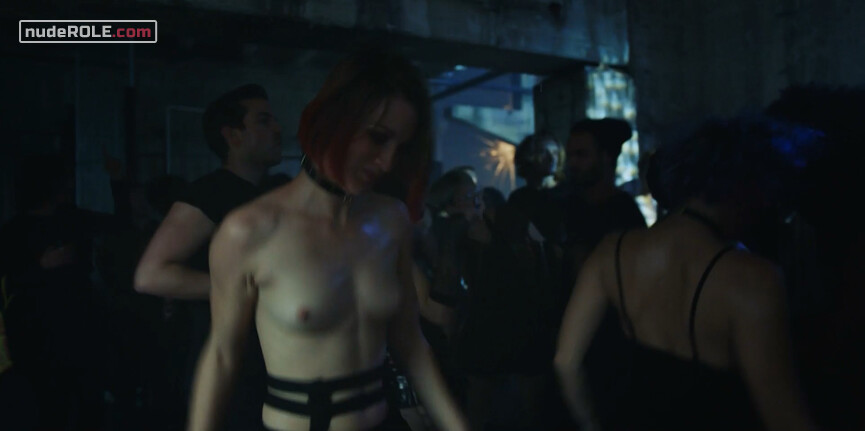 7. Pierced Girl nude – Beat s01e01 (2018)